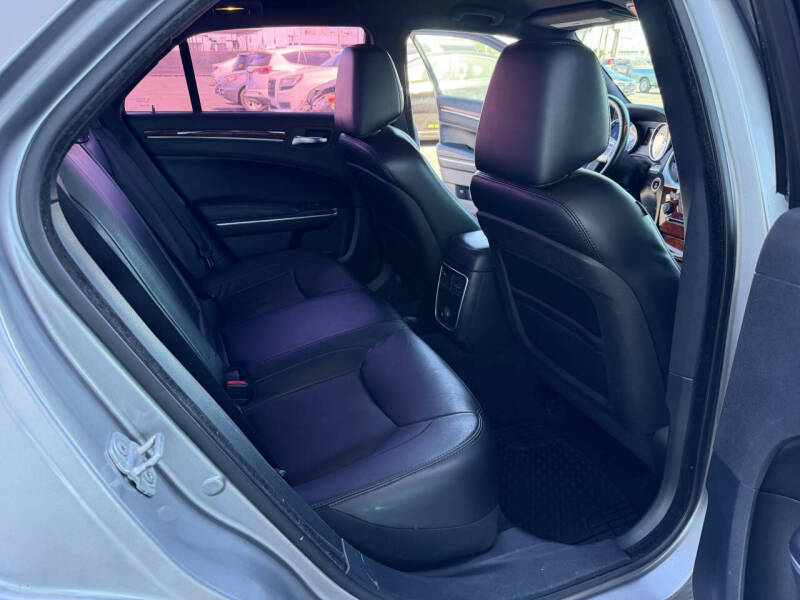 2014 Chrysler 300