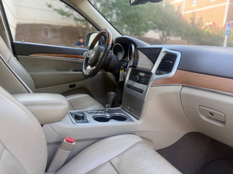 2011 Jeep Grand Cherokee Overland