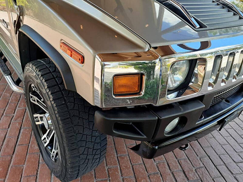2004 HUMMER H2