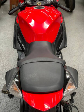 2015 Suzuki GSX-R1000