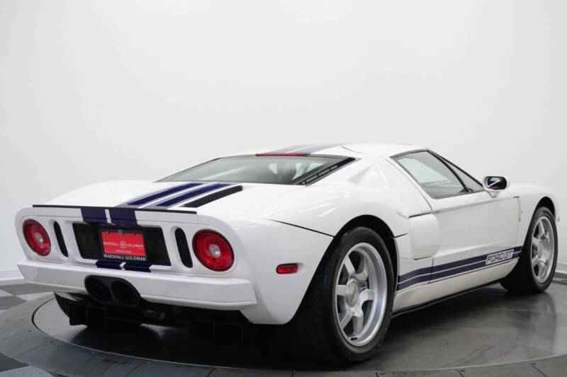 2005 Ford GT