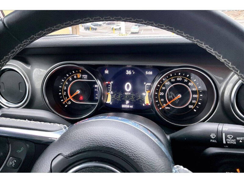 2023 Jeep Gladiator Overland