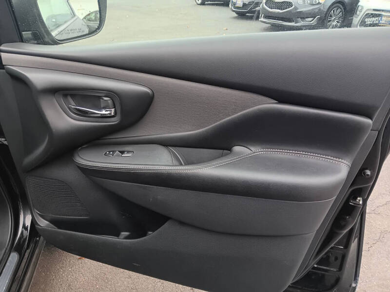 2020 Nissan Murano SV