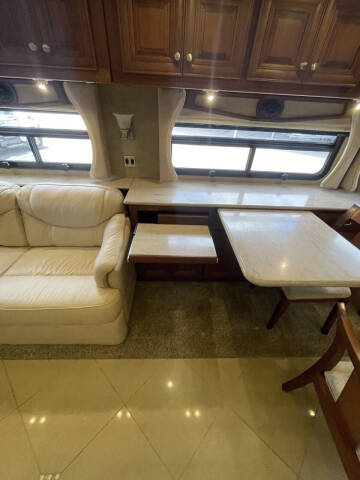 2013 Freightliner XCM Chassis