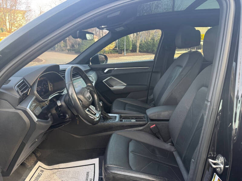 2020 Audi Q3 quattro Premium 45 TFSI