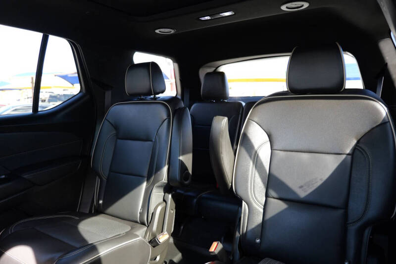 2023 Chevrolet Traverse Premier