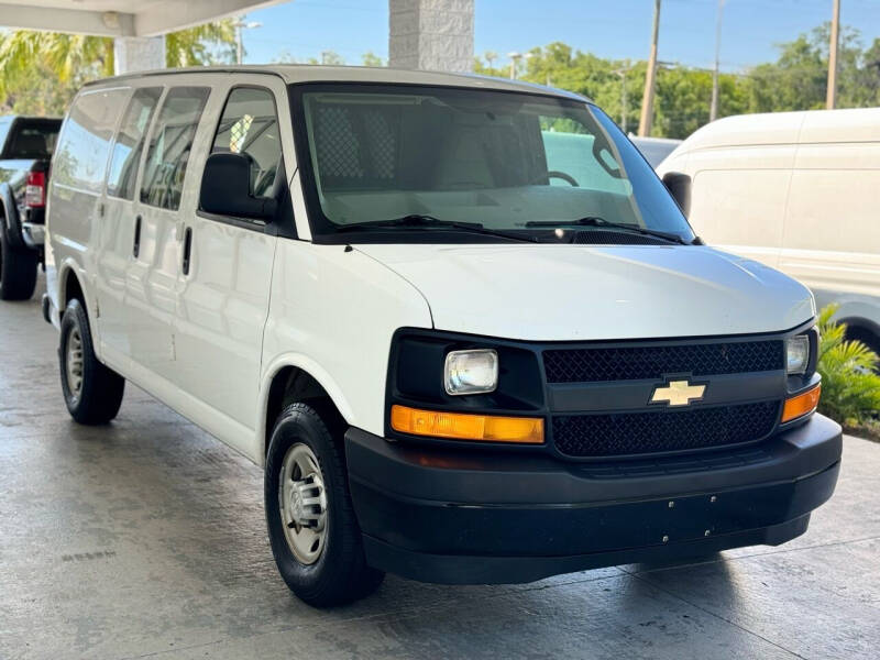 2017 Chevrolet Express 2500