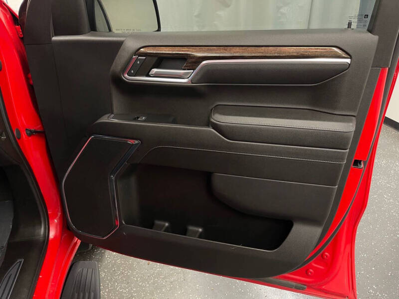 2023 GMC Sierra 1500 Elevation Standard