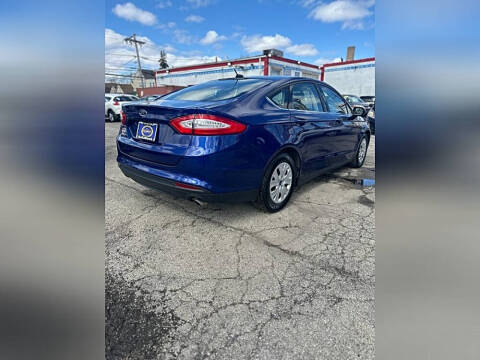 2014 Ford Fusion S
