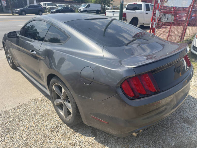 2017 Ford Mustang EcoBoost Premium