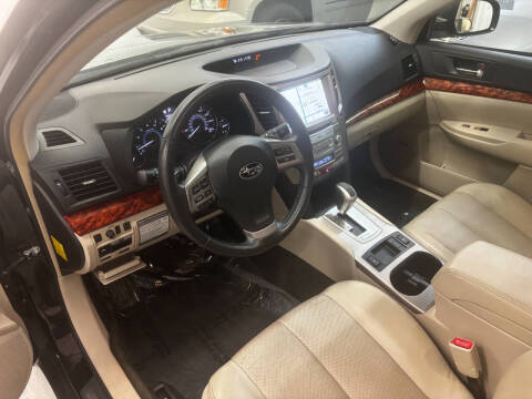 2012 Subaru Outback 3.6R Limited