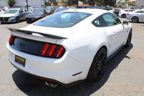 2017 Ford Mustang GT Premium