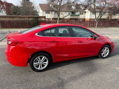 2018 Chevrolet Cruze LT Auto