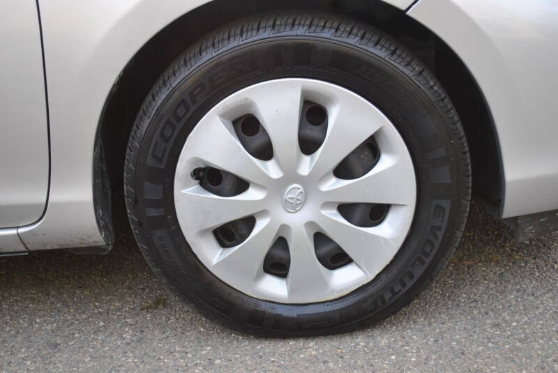 2013 Toyota Prius c One