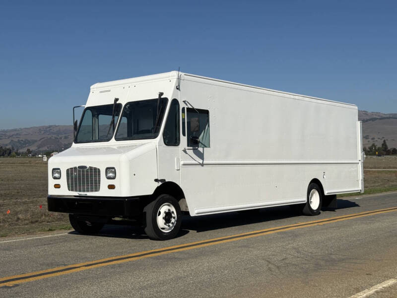 2012 Freightliner MT55 Chassis
