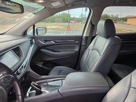 2021 Buick Enclave Essence