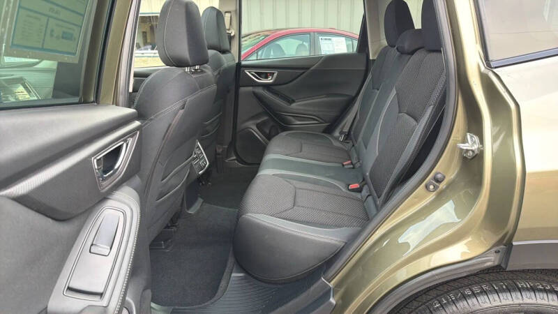 2023 Subaru Forester Premium