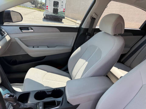 2015 Hyundai Sonata SE