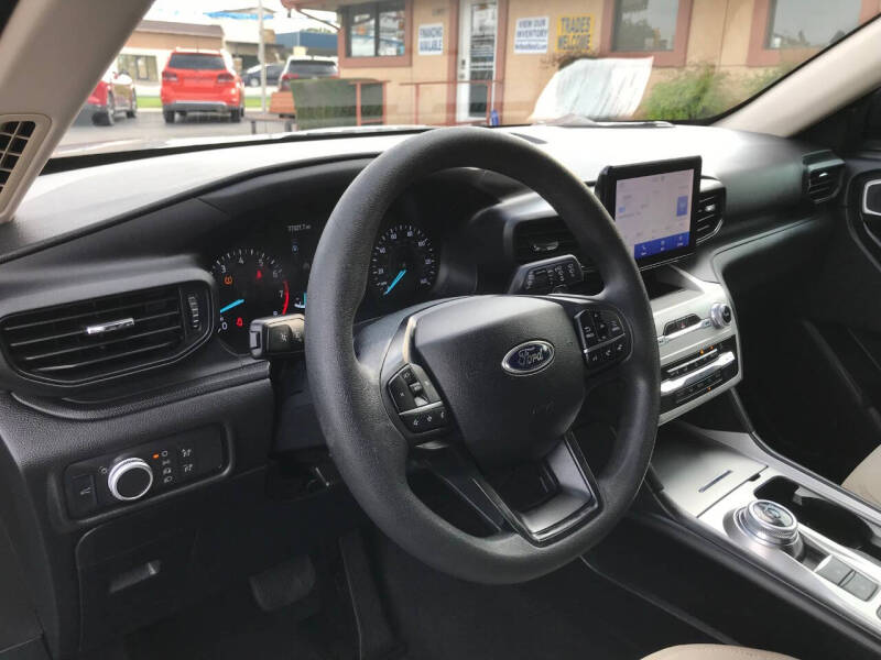 2020 Ford Explorer