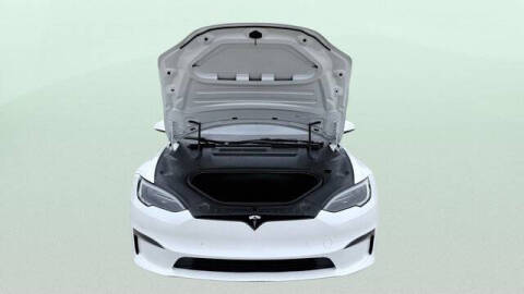 2022 Tesla Model S Plaid