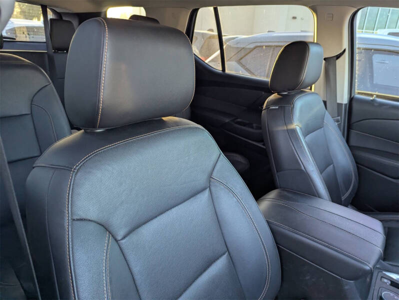 2021 Chevrolet Traverse Premier