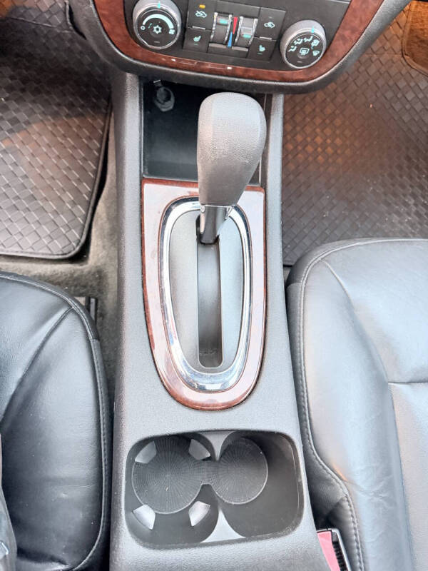 2011 Chevrolet Impala LT