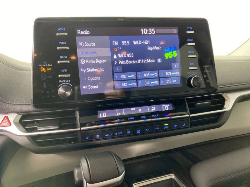 2024 Toyota Sienna Limited 7-Passenger