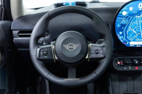 2025 MINI Hardtop 2 Door Cooper Signature Trim