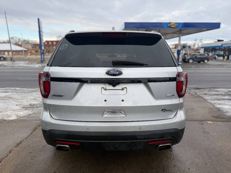 2017 Ford Explorer Sport