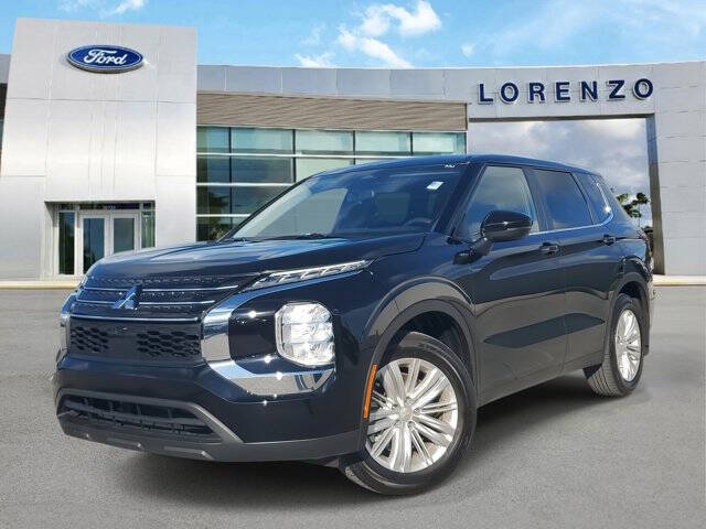 2024 Mitsubishi Outlander ES