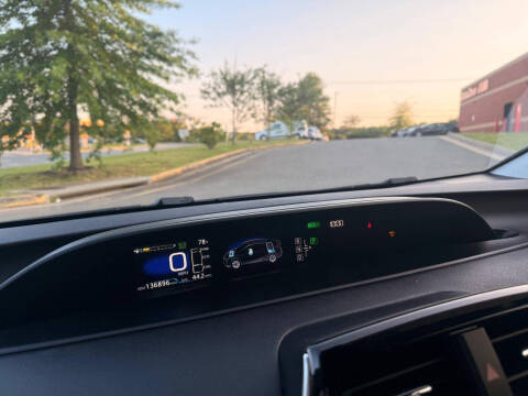 2017 Toyota Prius Three Touring