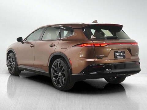 2025 Toyota Crown Signia Limited