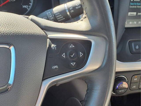 2017 GMC Acadia SLE-2