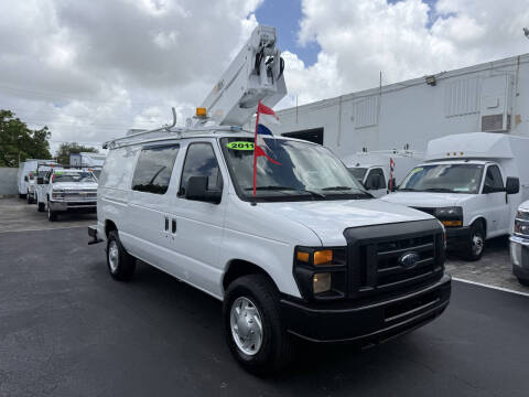 2011 Ford E-Series E-350 SD