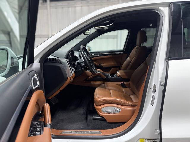 2017 Porsche Cayenne S