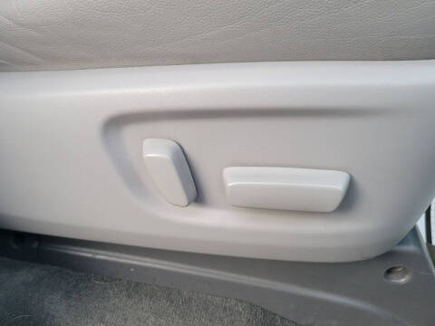 2015 Toyota Sienna XLE 8-Passenger