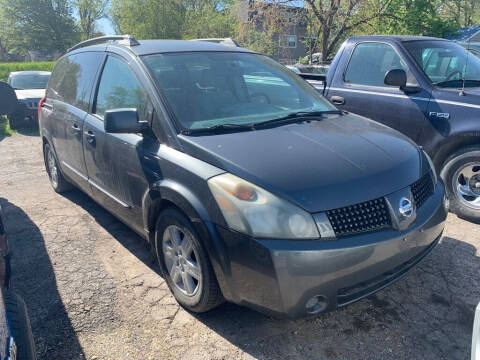 2005 Nissan Quest for sale at ALVAREZ AUTO SALES in Des Moines IA