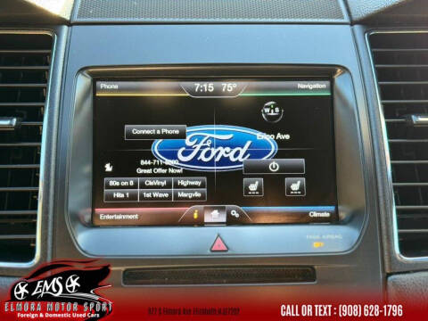 2015 Ford Taurus