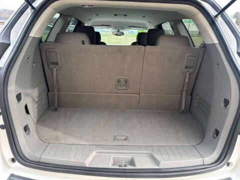 2017 Chevrolet Traverse LS