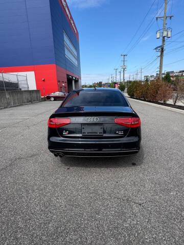 2014 Audi A4 2.0T quattro Premium Plus