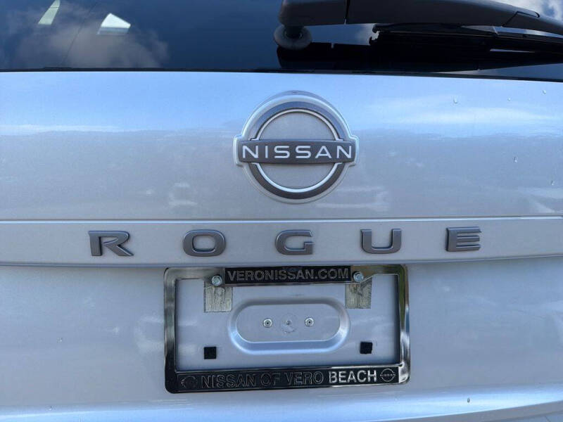 2024 Nissan Rogue S