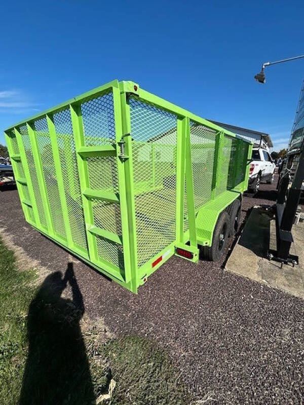 2026 Tomahawk  82"W X 16'L (6.8 ft W X 16 ft