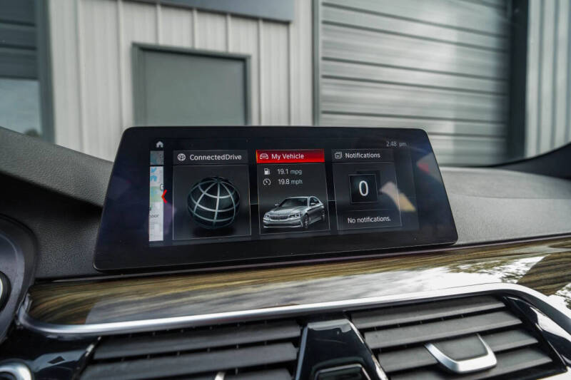 2018 BMW 5 Series 540i