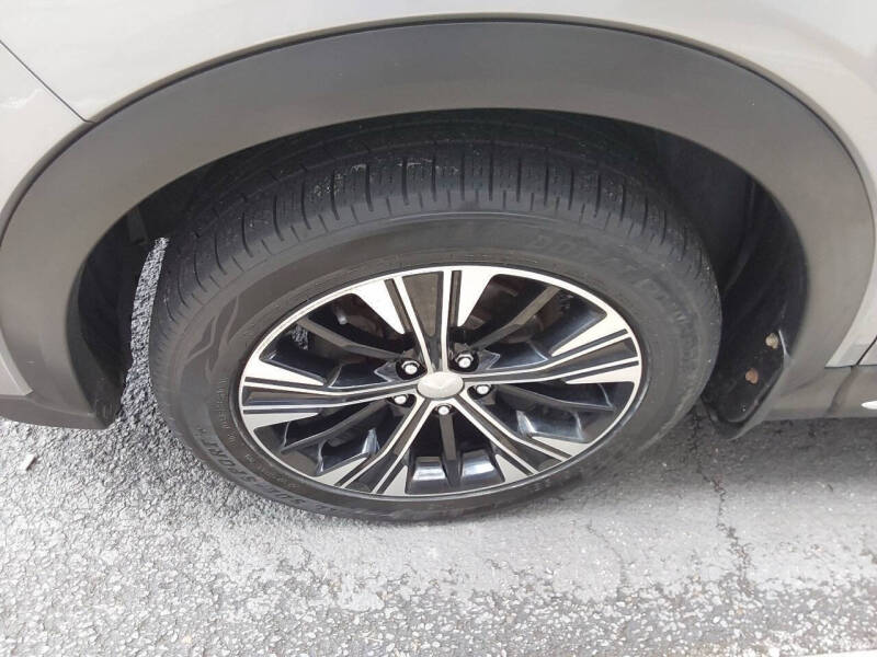 2020 Mitsubishi Eclipse Cross SE