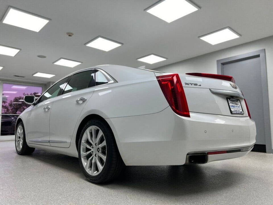 2016 Cadillac XTS for sale at Conway Imports in   Streamwood, IL