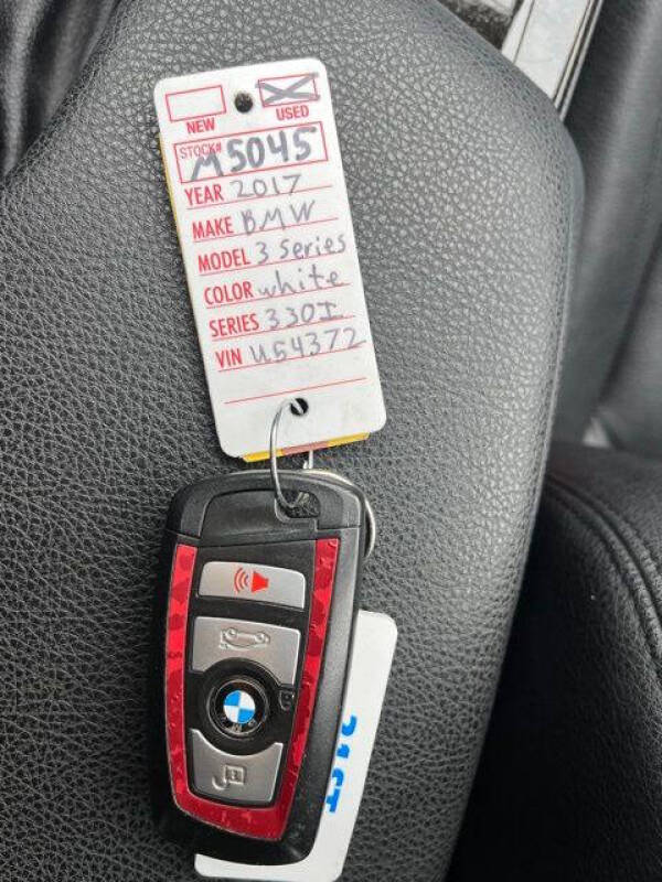 2017 BMW 3 Series 330i