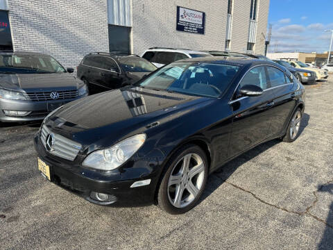 2006 Mercedes-Benz CLS for sale at AUTOSAVIN in Villa Park IL