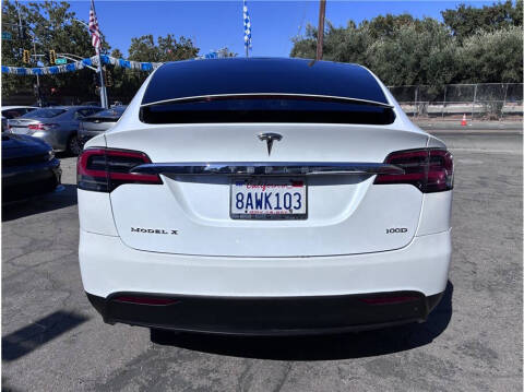 2017 Tesla Model X