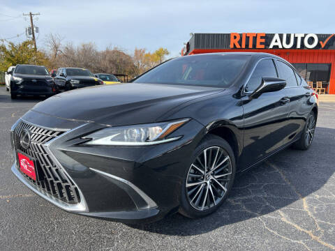 2024 Lexus ES 300h