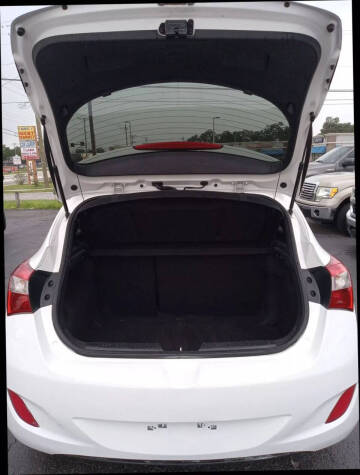 2017 Hyundai Elantra GT